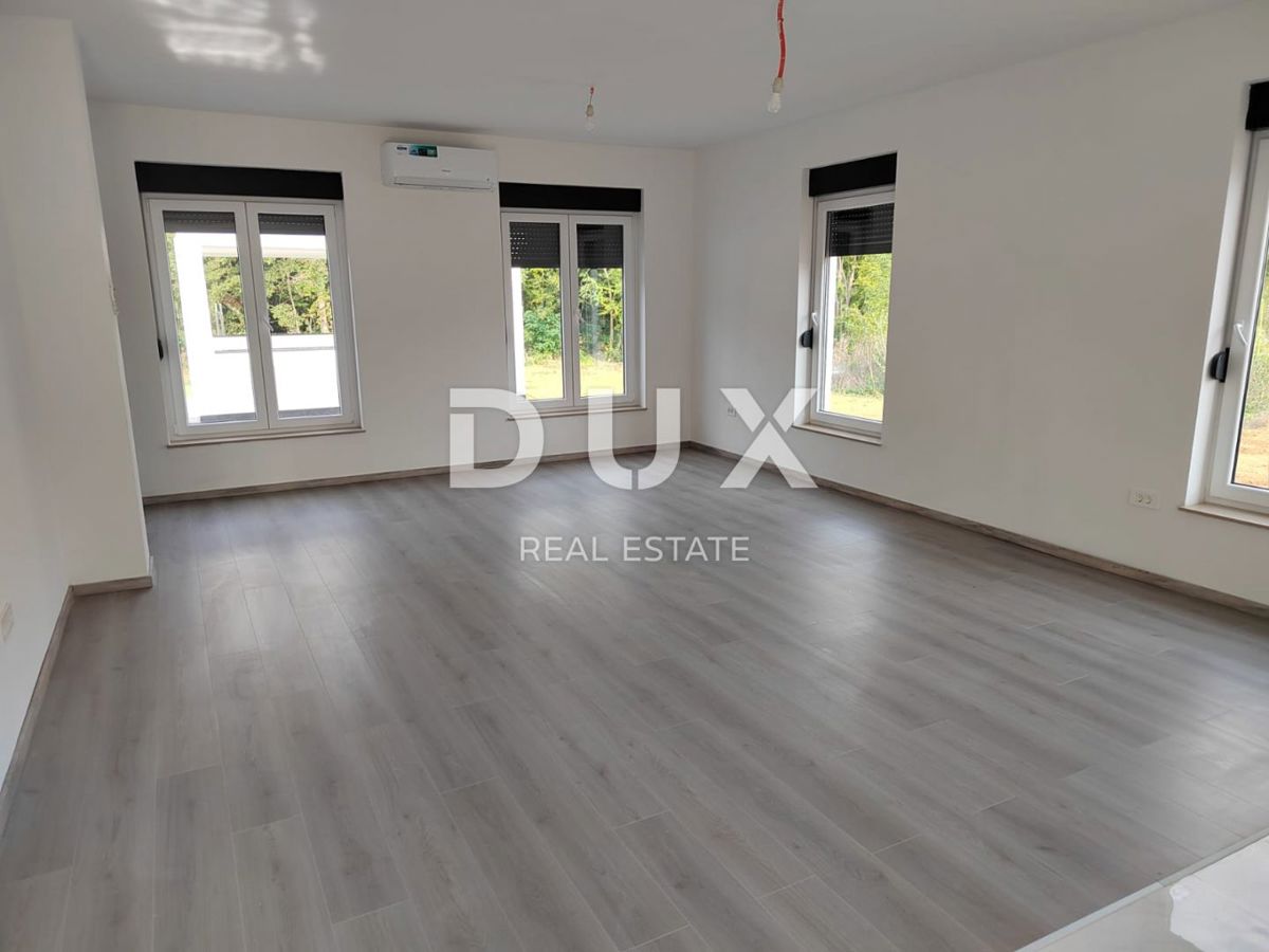 ISTRIA, KRŠAN - Moderna casa a un piano con piscina esterna di 111 m2