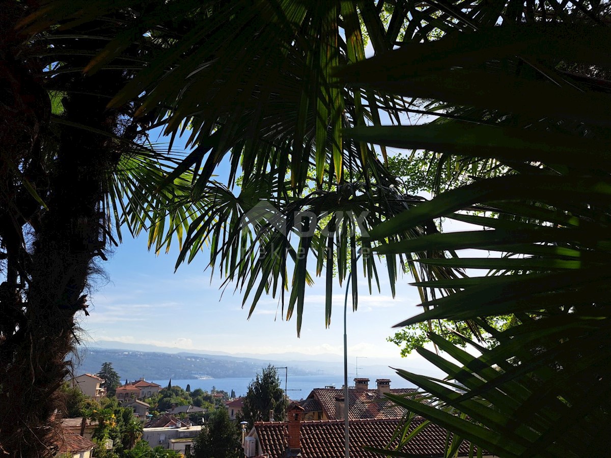 OPATIJA, CENTRO - casa indipendente con bella vista e giardino nel centro di Opatija