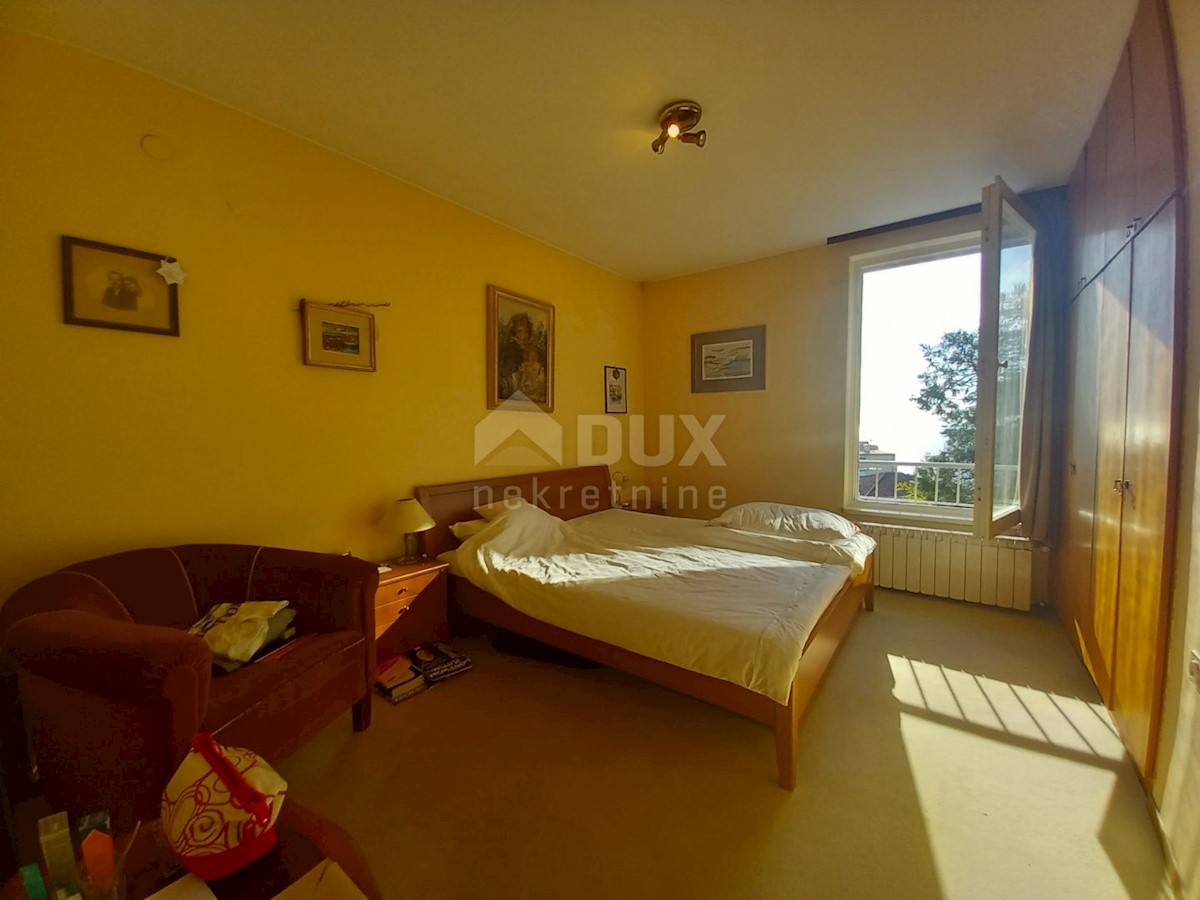 OPATIJA, CENTRO - casa indipendente con bella vista e giardino nel centro di Opatija