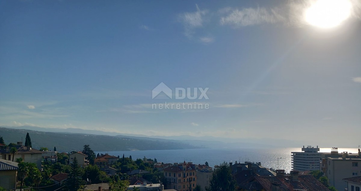 OPATIJA, CENTRO - casa indipendente con bella vista e giardino nel centro di Opatija