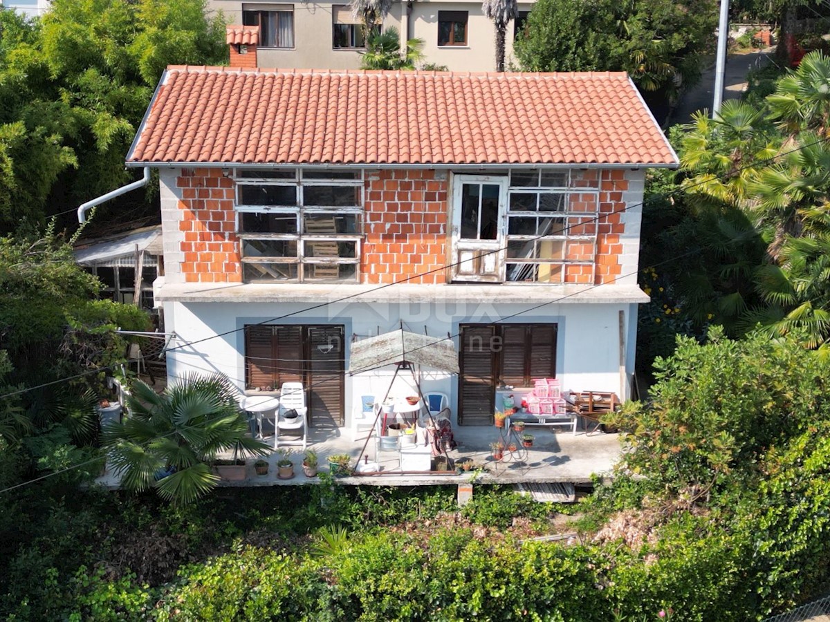 OPATIJA - casa 140m2 con vista panoramica sul mare + dintorni 386m2