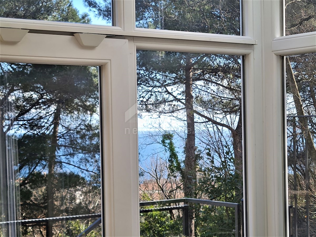 OPATIJA, MOŠĆENIČKA DRAGA - Appartamento e monolocale con ingresso indipendente e terrazza