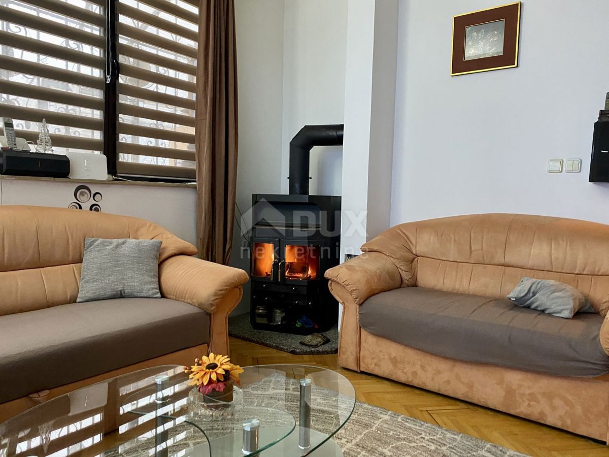 RIJEKA, KRNJEVO - Casa con giardino e 2 locali commerciali