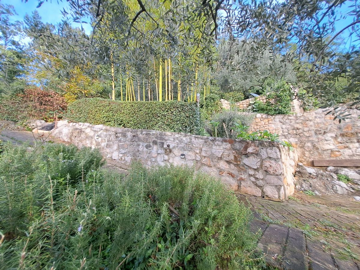 Terreno Medveja, Lovran, 1.817m2