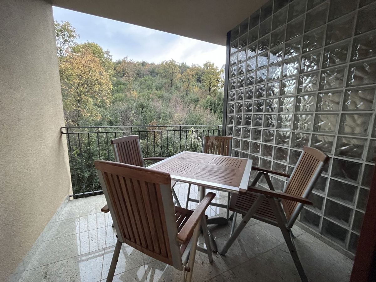 OPATIJA, IČIĆI - appartamento su due piani con garage, tre logge e vista sul mare