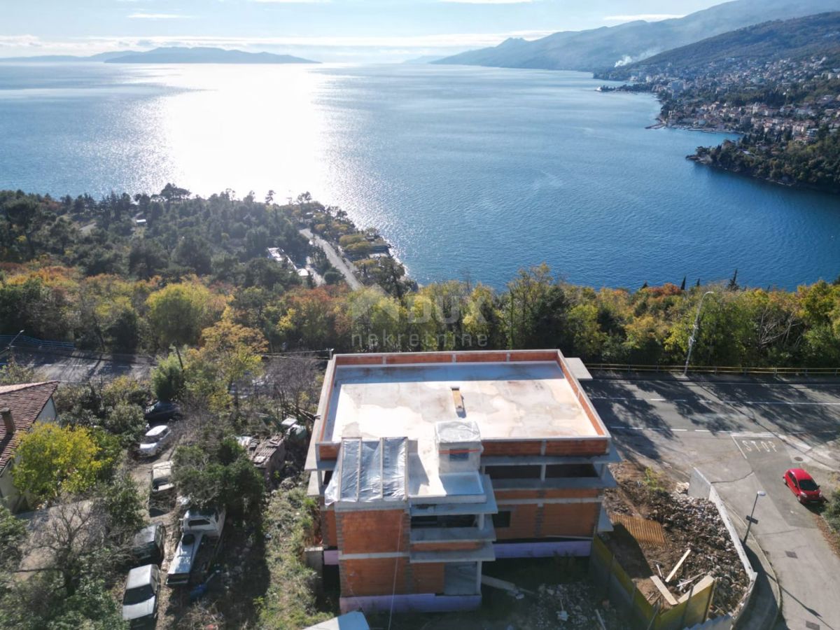 OPATIJA, PAVLOVAC - terreno edificabile 1420 m2 con vista panoramica sul mare per un edificio residenziale - appartamenti - appartamenti / casa familiare / casa in affitto - vacanze con piscina