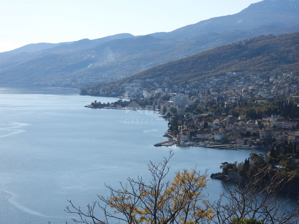 OPATIJA, PAVLOVAC - terreno edificabile 1420 m2 con vista panoramica sul mare per un edificio residenziale - appartamenti - appartamenti / casa familiare / casa in affitto - vacanze con piscina