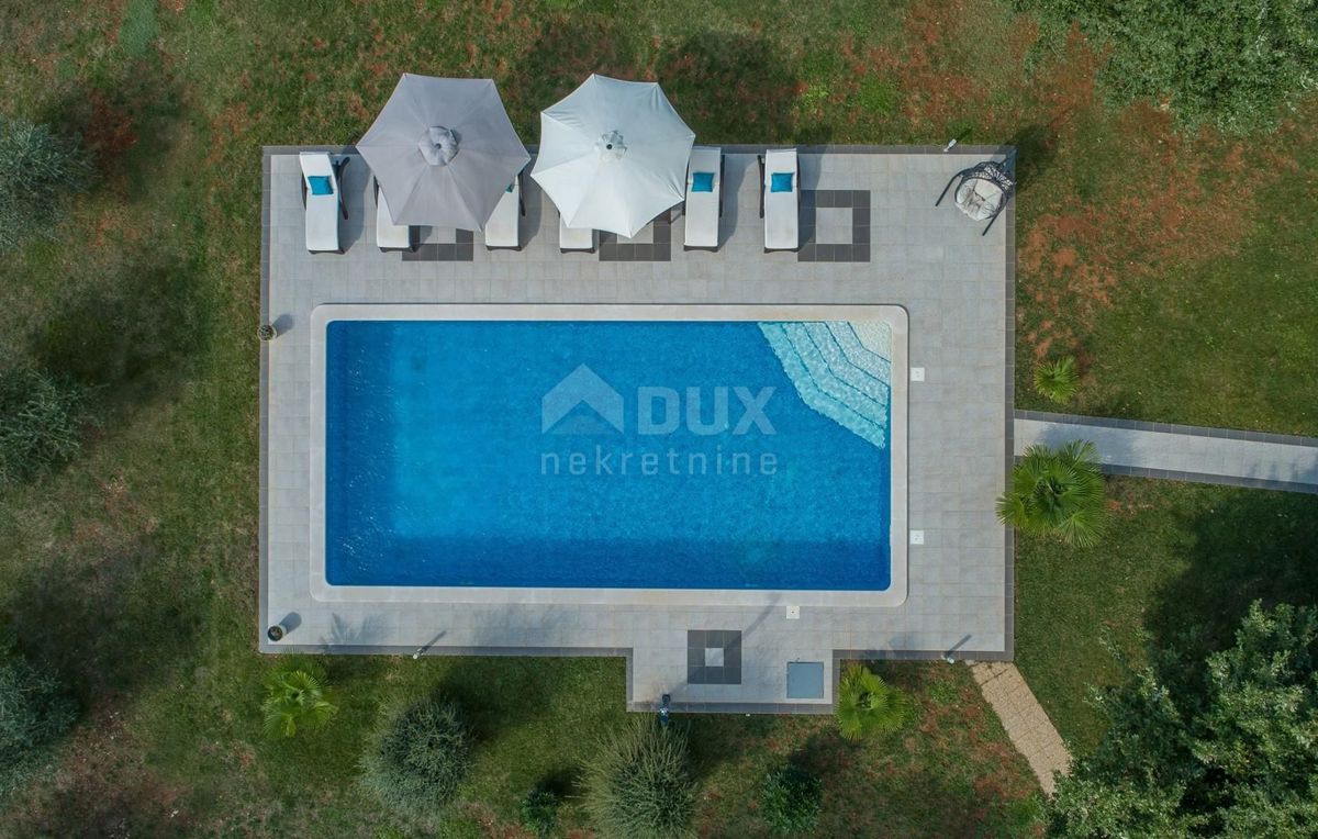 ISTRIA, ROVINJ - Spaziosa proprietà idilliaca