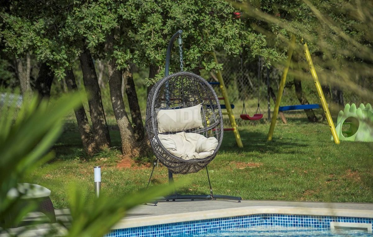 ISTRIA, ROVINJ - Spaziosa proprietà idilliaca