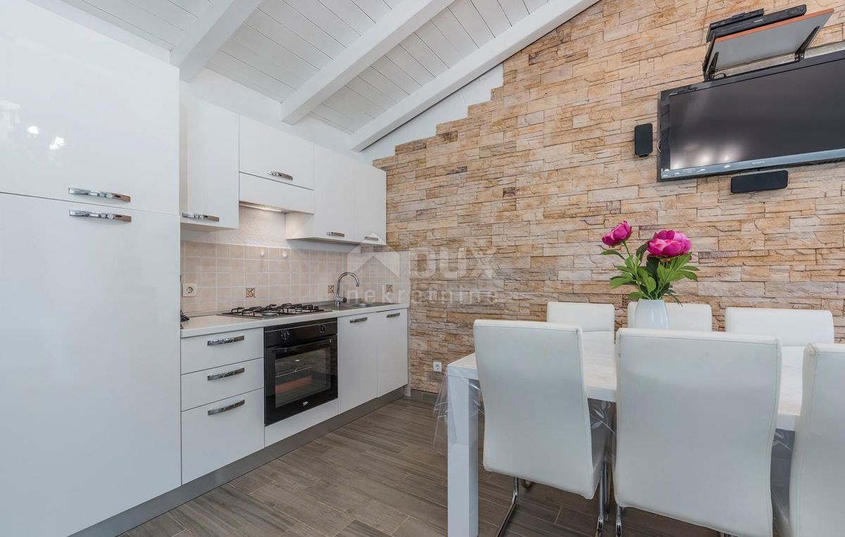 ISTRIA, ROVINJ - Spaziosa proprietà idilliaca