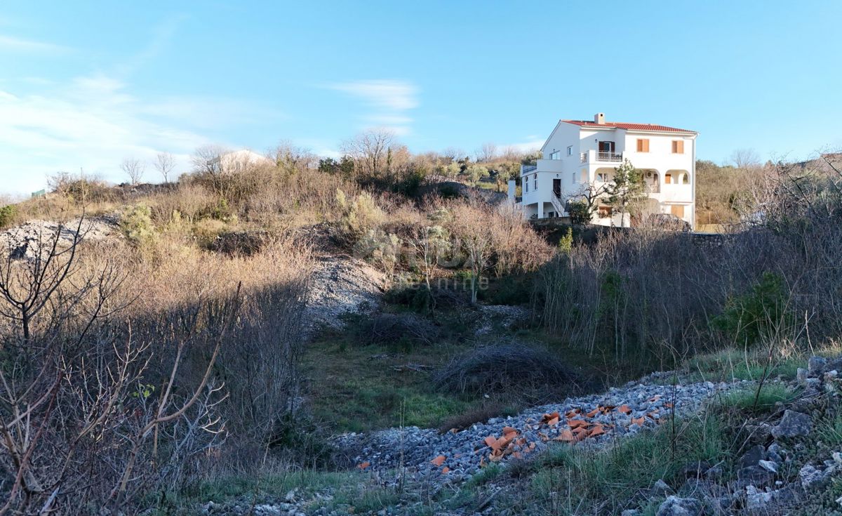 ISOLA DI KRK, VRBNIK (centro) - Terreno edificabile + soluzione concettuale dal design unico