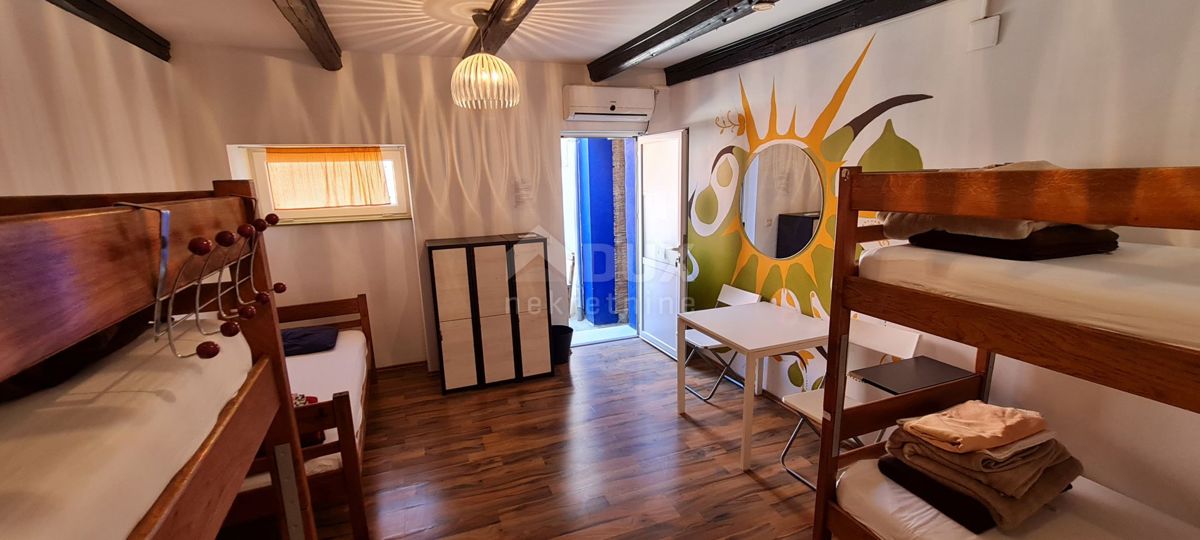 ZADAR, ARBANASI - Ostello in una posizione attraente