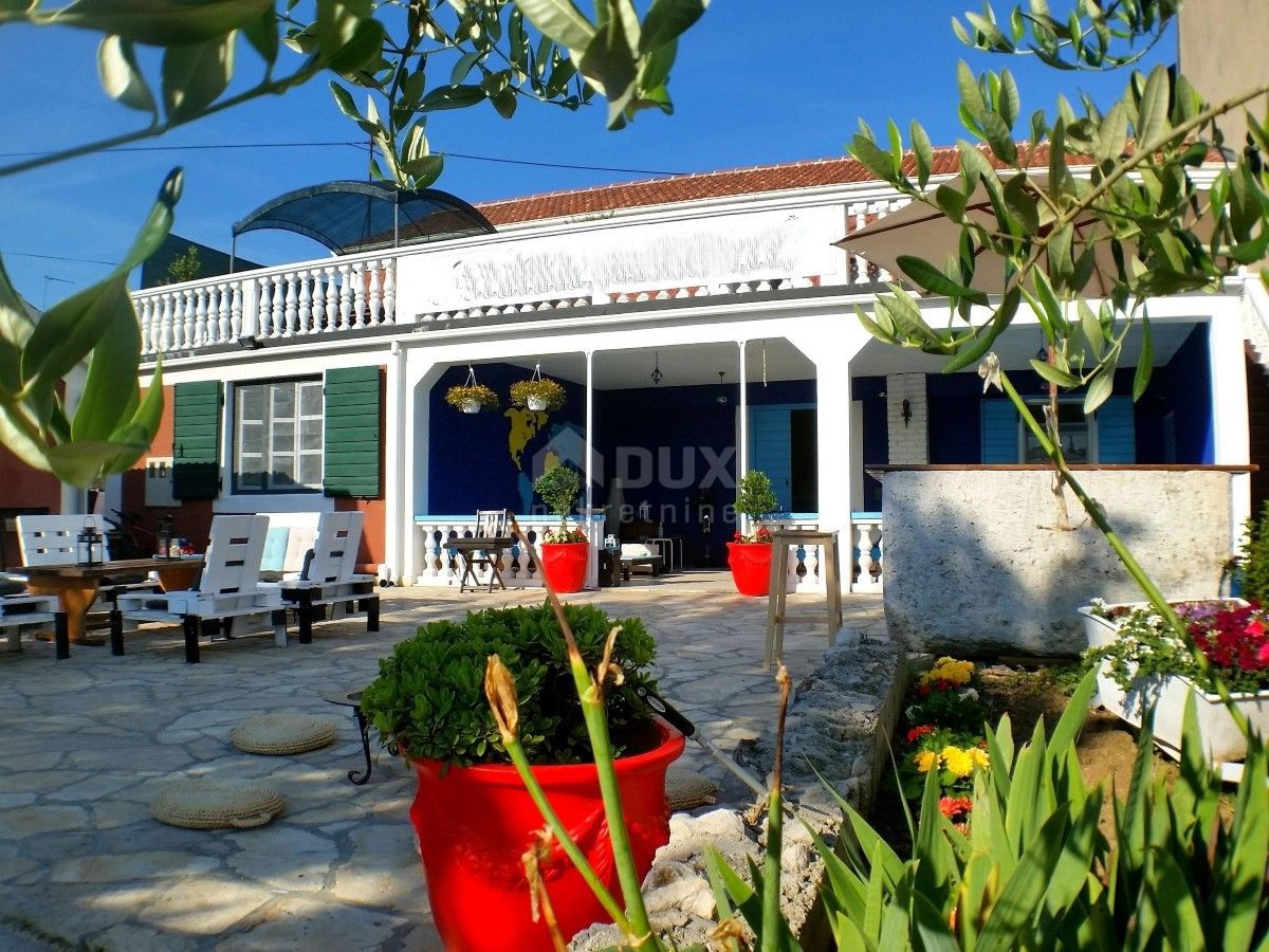 ZADAR, ARBANASI - Ostello in una posizione attraente