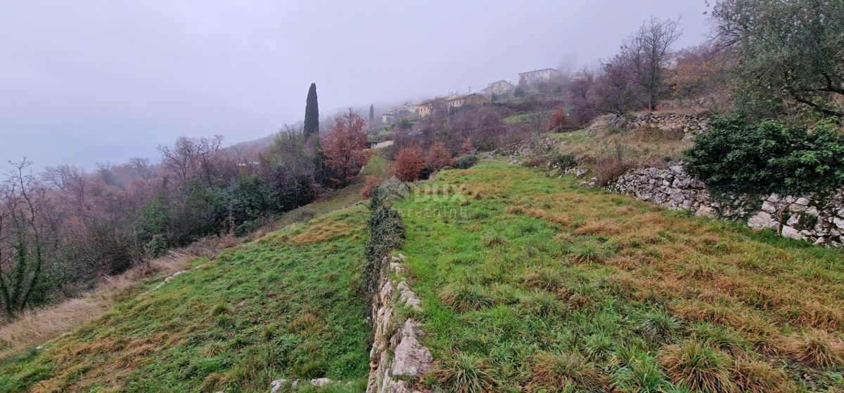 LOVRAN, LIGANJ - terreno CON PERMESSO DI COSTRUZIONE!!!! 1038 mq con vista panoramica sul mare per un edificio residenziale - appartamenti - appartamenti / villa con piscina 