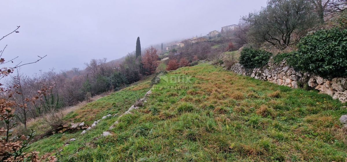 LOVRAN, LIGANJ - terreno CON PERMESSO DI COSTRUZIONE!!!! 1038 mq con vista panoramica sul mare per un edificio residenziale - appartamenti - appartamenti / villa con piscina 