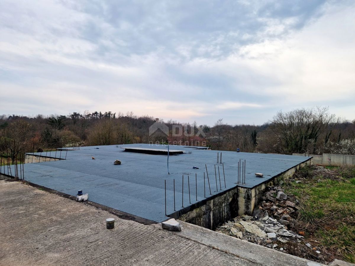 ISTRIA, GRAČIŠĆE - È iniziata la costruzione di una bella casa a un piano