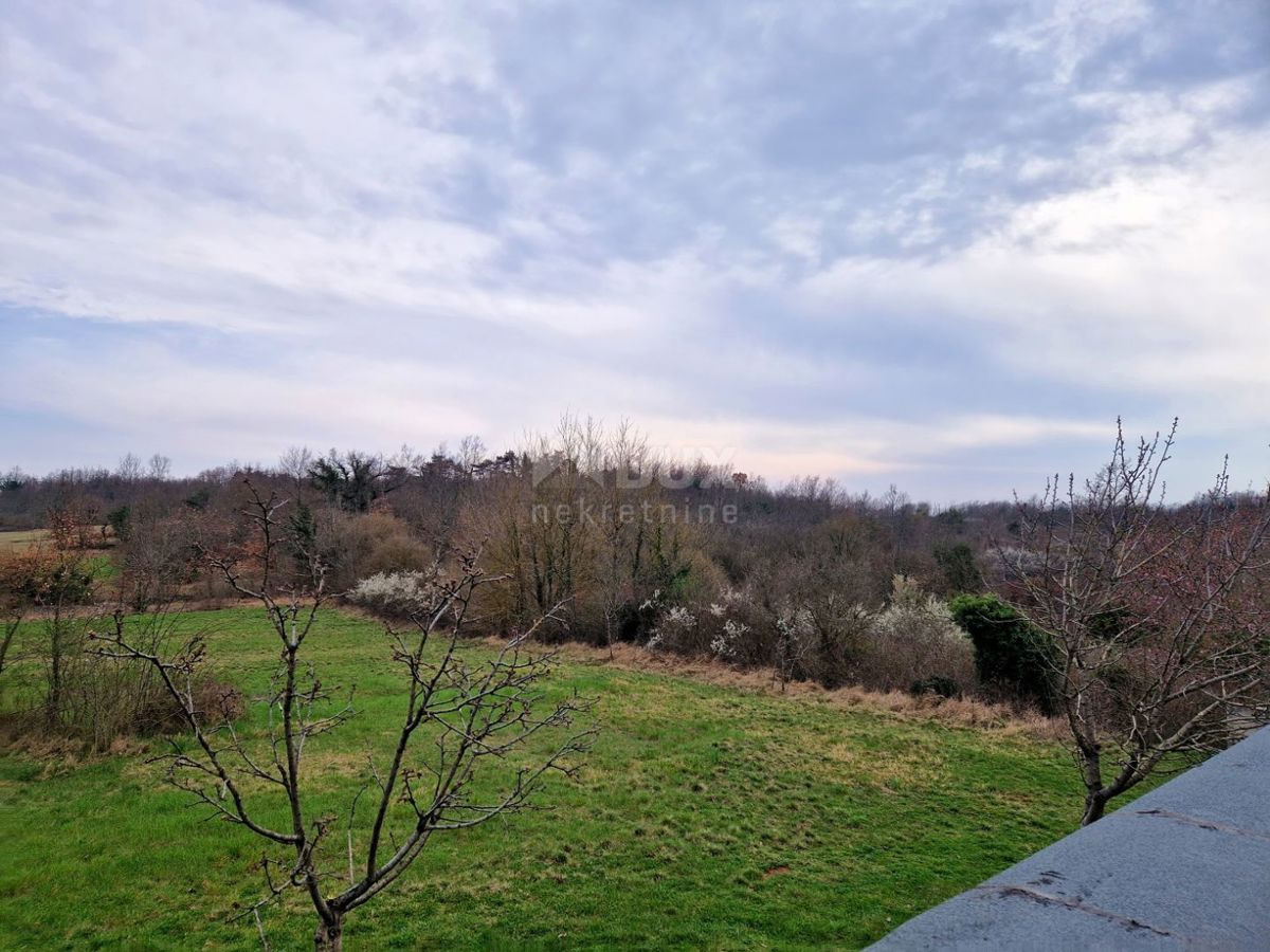 ISTRIA, GRAČIŠĆE - È iniziata la costruzione di una bella casa a un piano