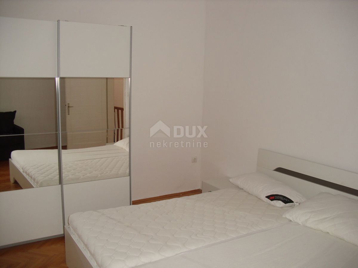 Isola di Krk, Baška (dintorni) - Casa ristrutturata con due appartamenti