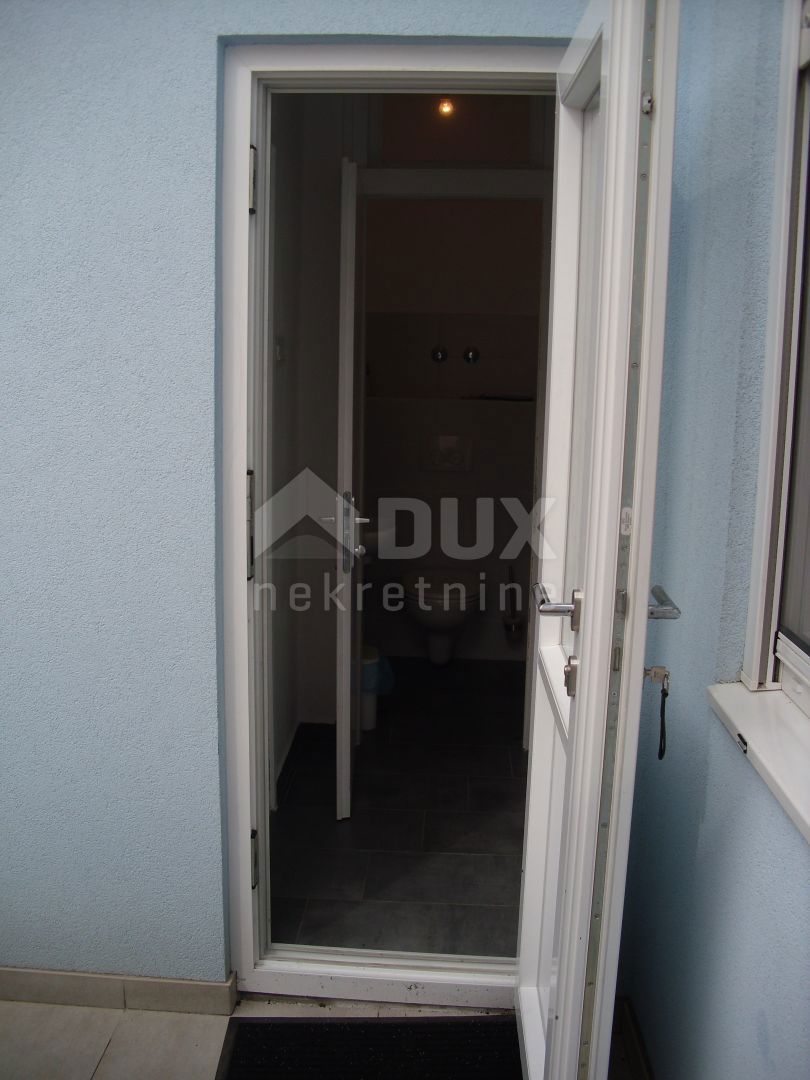 Isola di Krk, Baška (dintorni) - Casa ristrutturata con due appartamenti