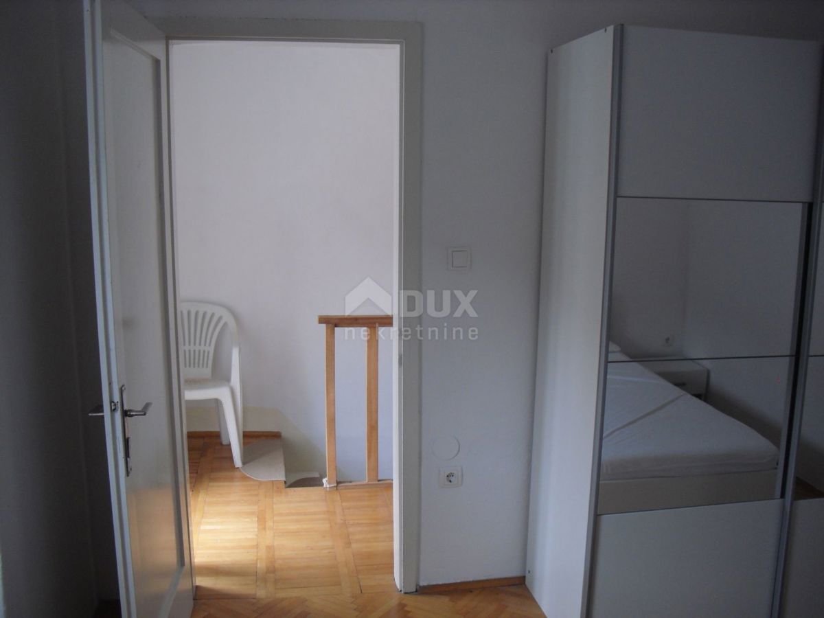 Isola di Krk, Baška (dintorni) - Casa ristrutturata con due appartamenti