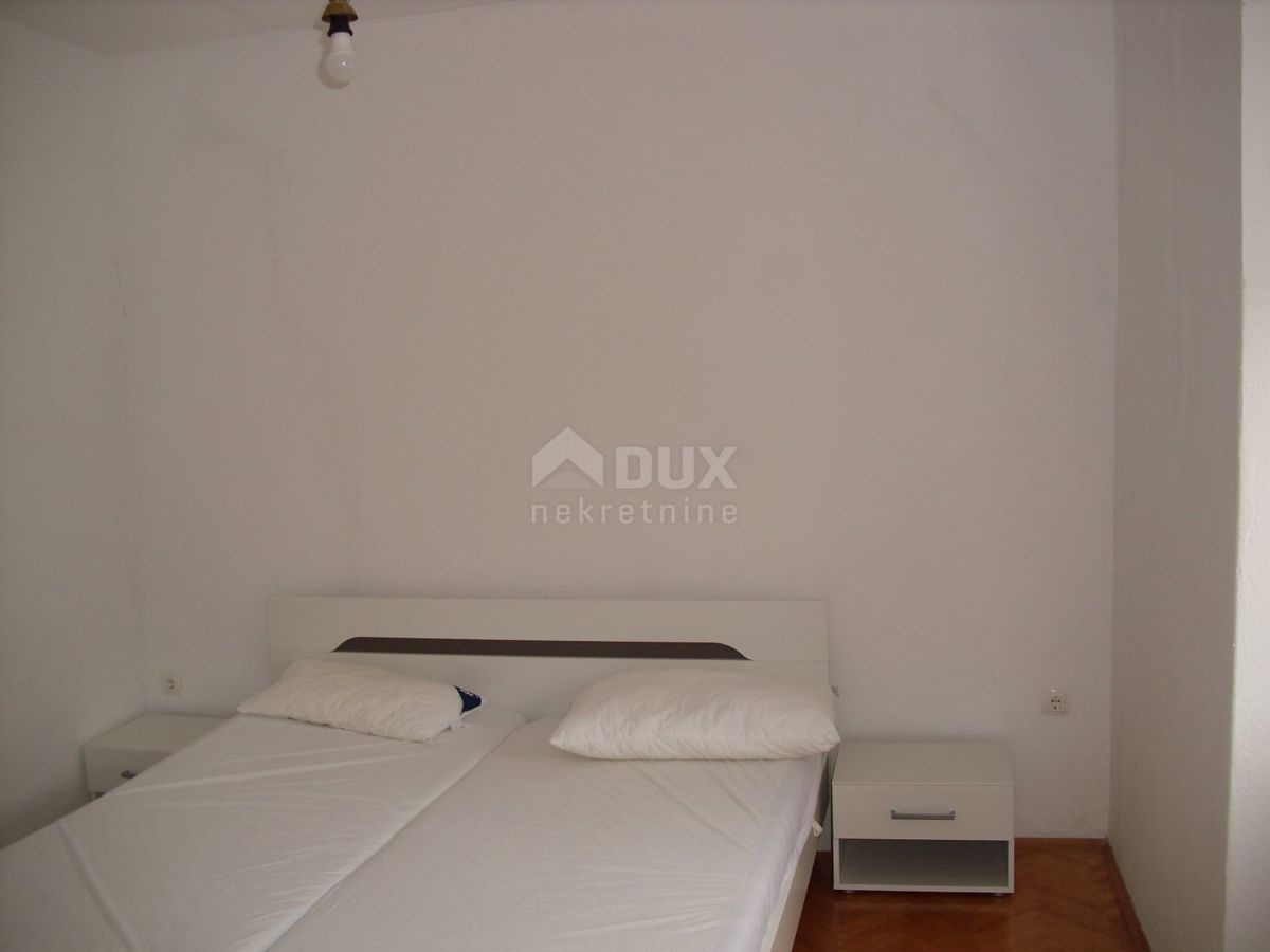 Isola di Krk, Baška (dintorni) - Casa ristrutturata con due appartamenti