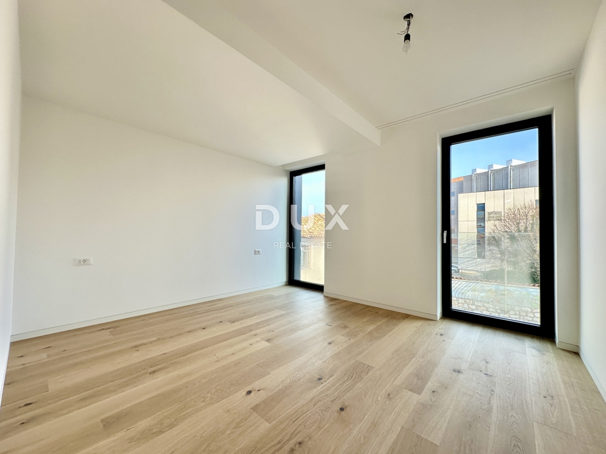 UMAGO, CENTRO - Appartamento in lussuosa costruzione nuova, prima fila al mare