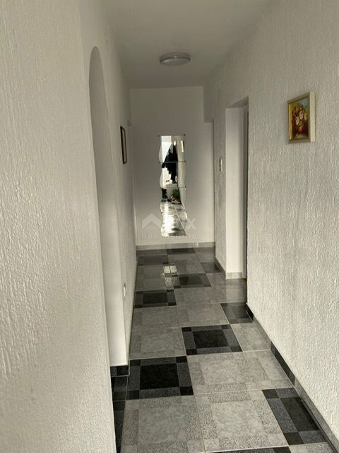 Casa Veli vrh, Pula, 288m2