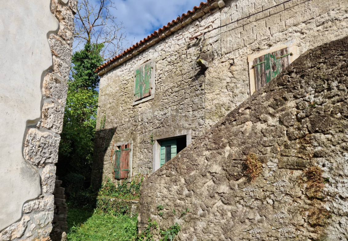 ISTRIA, LABIN - Casa istriana da adattare