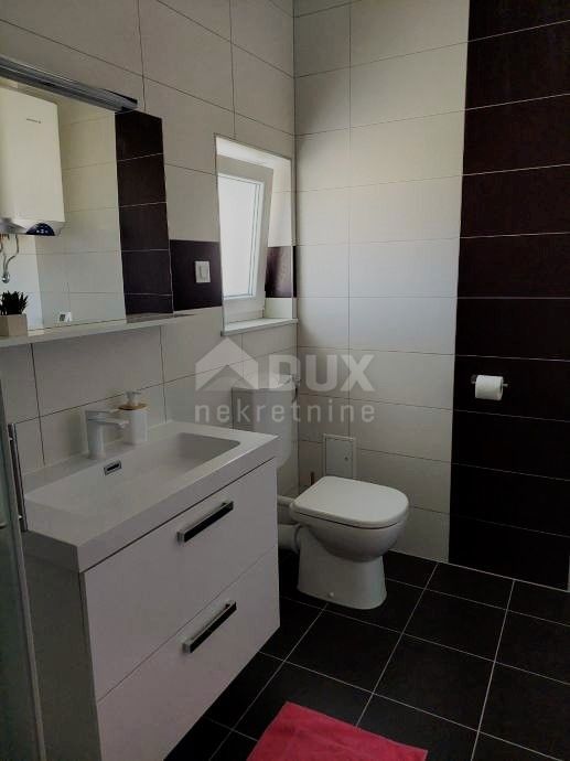 ISOLA DI PAG, KOŠLJUN - Appartamento 109 m2, 200m dal mare, VISTA MARE!