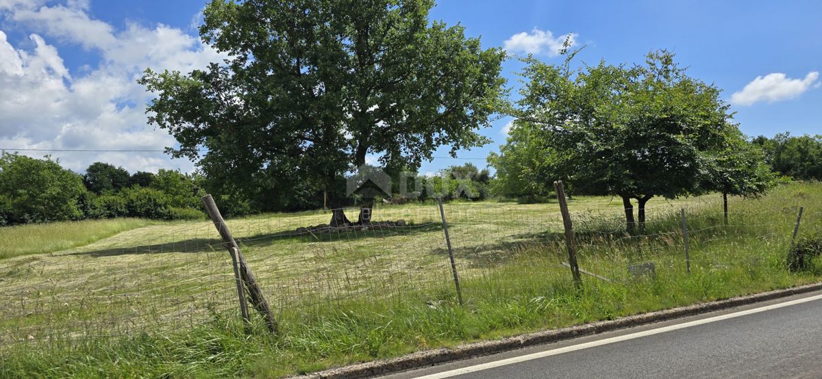 Terreno Žminj, 1.000m2