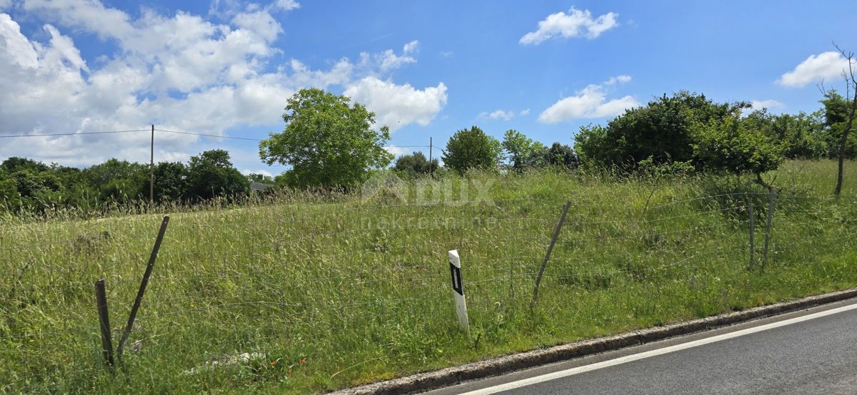 Terreno Žminj, 1.000m2