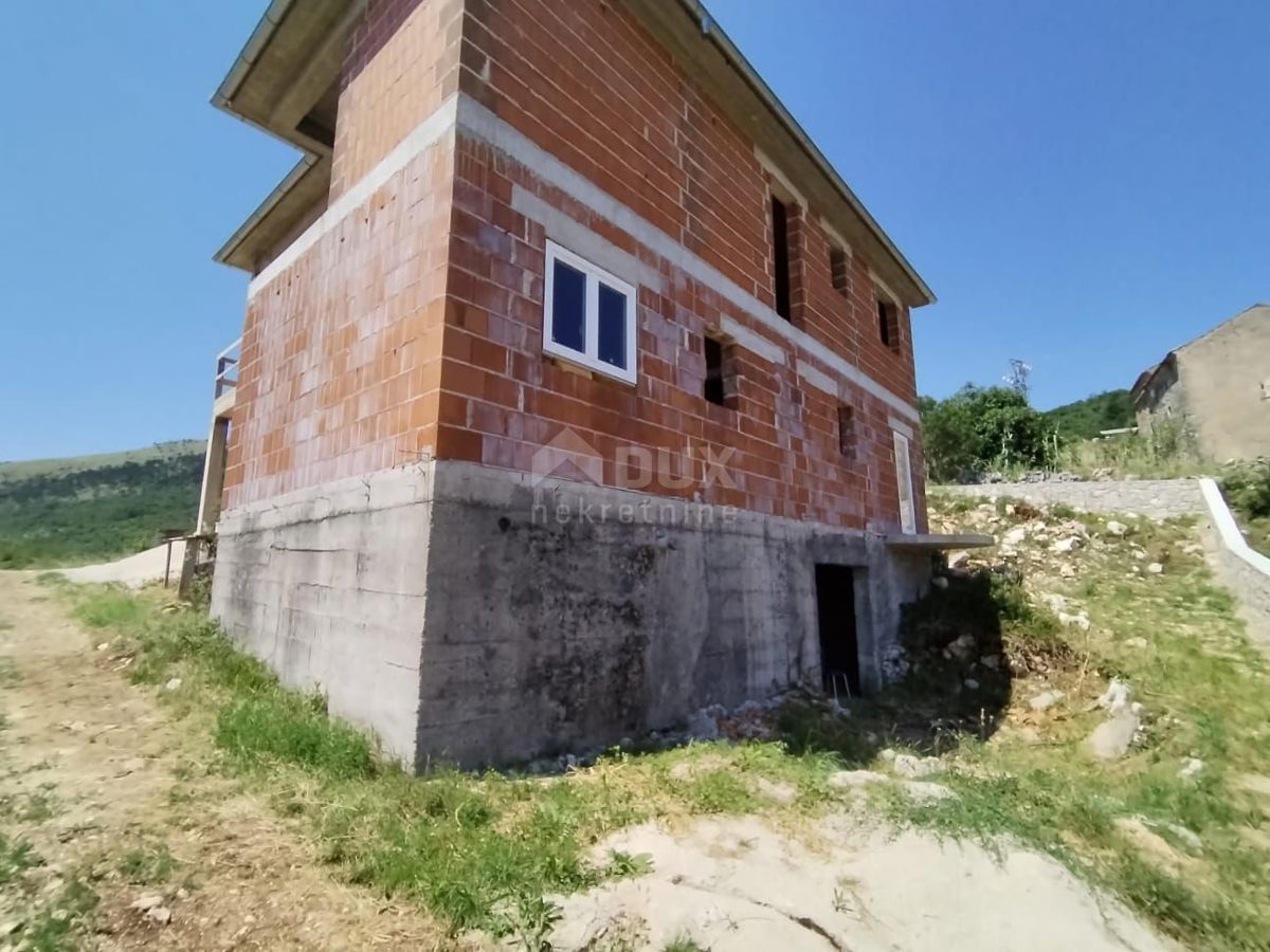 Terreno Plomin, Kršan, 674m2