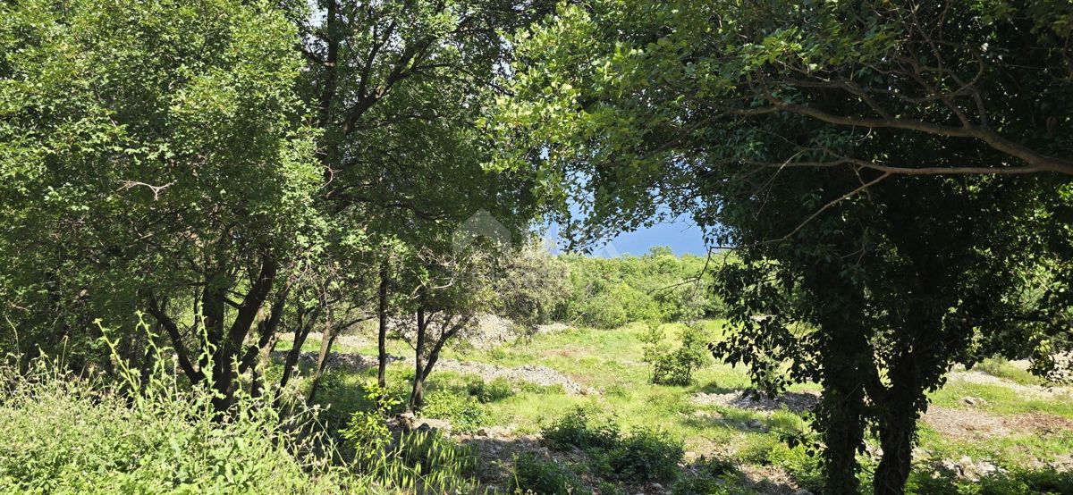 ISTRIA, RABAC, DINTORNI - Terreno edificabile con bellissima vista mare, ideale per costruire due ville