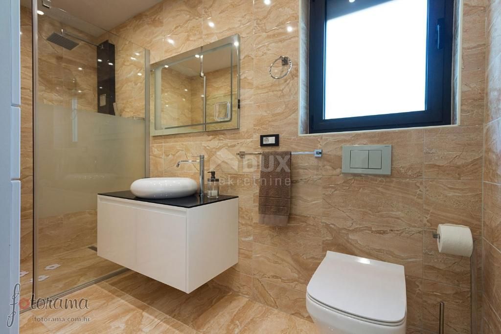Casa Crikvenica, 350m2