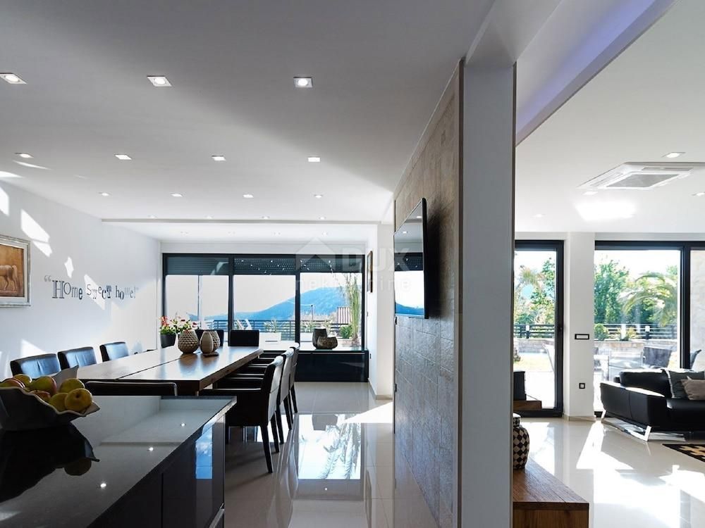 Casa Crikvenica, 350m2