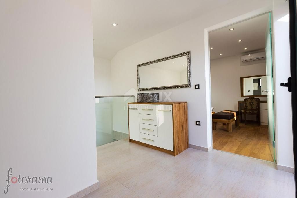 Casa Crikvenica, 350m2