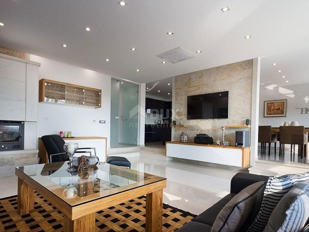 Casa Crikvenica, 350m2