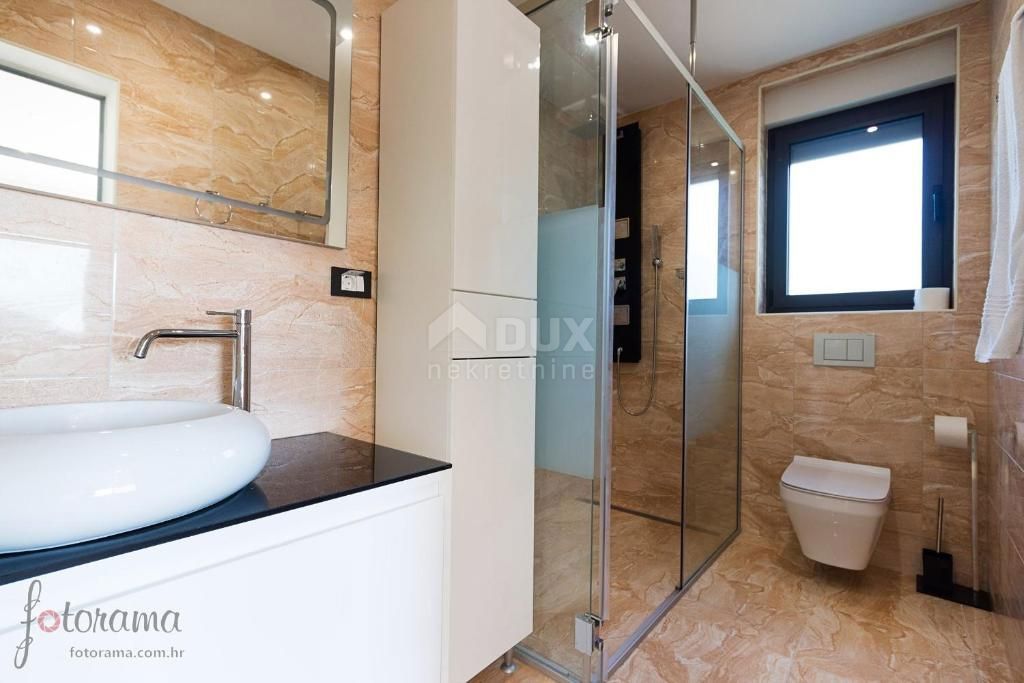Casa Crikvenica, 350m2