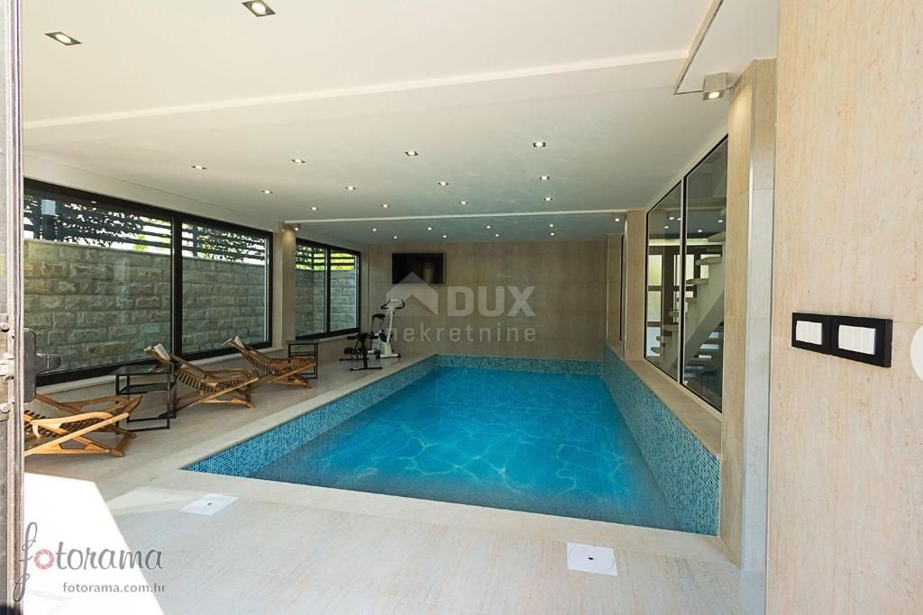 Casa Crikvenica, 350m2