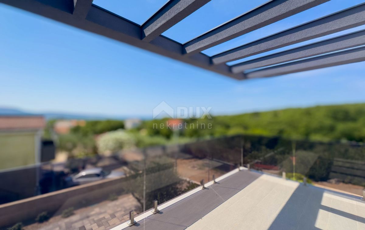 ISOLA DI KRK, CITTÀ DI KRK (dintorni) - moderna villa di lusso con piscina e vista mare