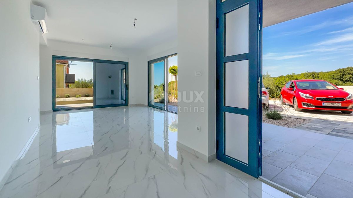 ISOLA DI KRK, CITTÀ DI KRK (dintorni) - moderna villa di lusso con piscina e vista mare