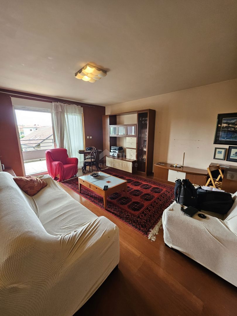 MATULJI, KASTAV, TOMETIĆI - appartamento 106m2 DB+3P completamente arredato 