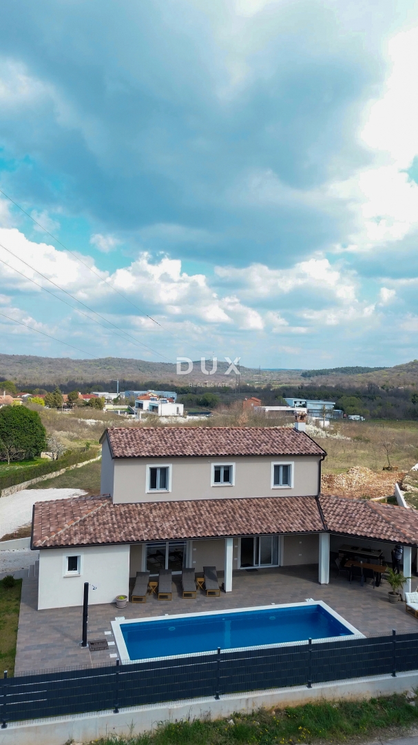 ISTRIA, ROVIGNO - Casa a più piani di nuova costruzione con piscina vicino a Rovigno