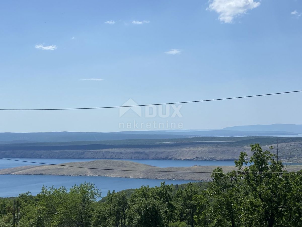 RIJEKA, ŠMRIKA - terreno edificabile di 860 m2 con vista sul mare e platea di fondazione costruita per un edificio residenziale - appartamenti / appartamenti / casa familiare / villa! OPPORTUNITÀ!