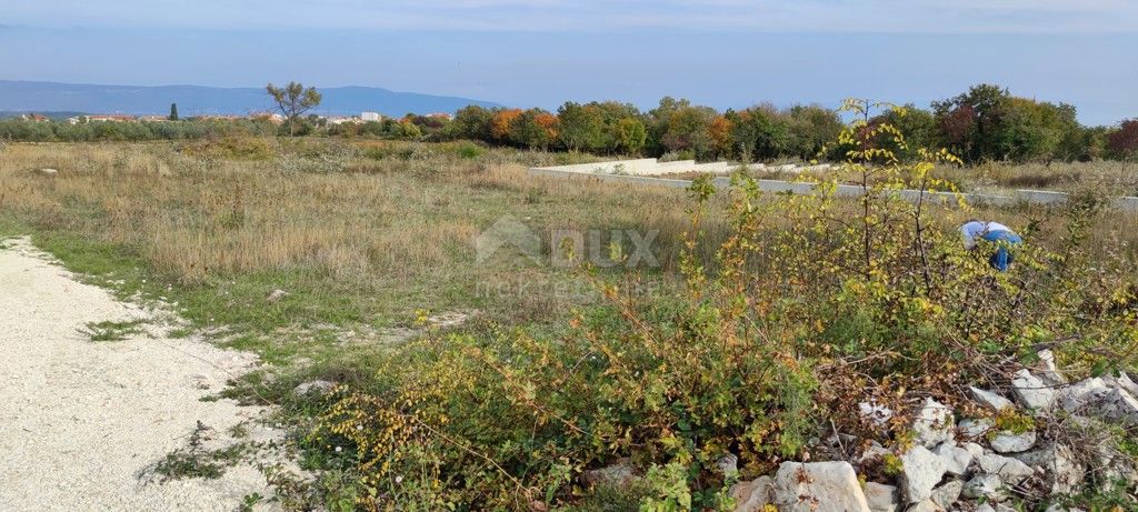 ISTRIA, KRNICA - Terreno edificabile con permesso di costruire