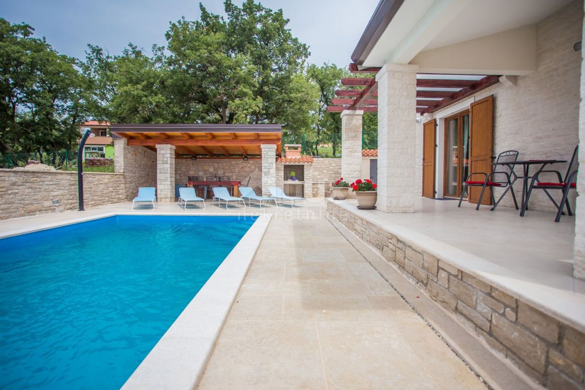 ISTRIA, PARENZO - Casa con piscina vicino a Parenzo