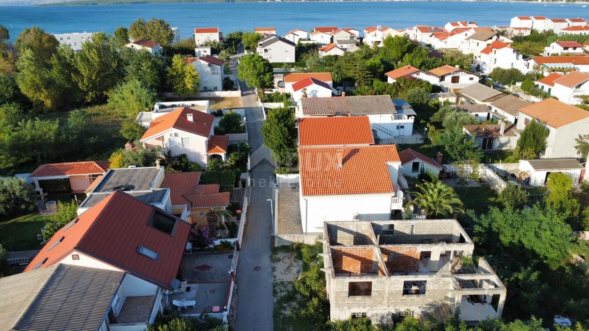 ZADAR, NIN - Terreno edificabile vicino al mare