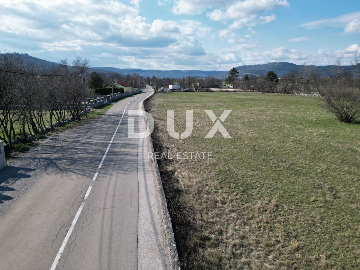 KUKULJANOVO, GROBNIK, SOBOLI - terreno edificabile di 5083 m2 per un edificio commerciale-residenziale 