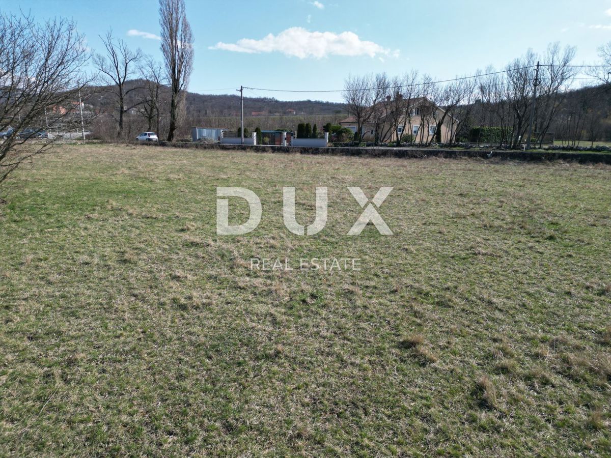 KUKULJANOVO, GROBNIK, SOBOLI - terreno edificabile di 5083 m2 per un edificio commerciale-residenziale 