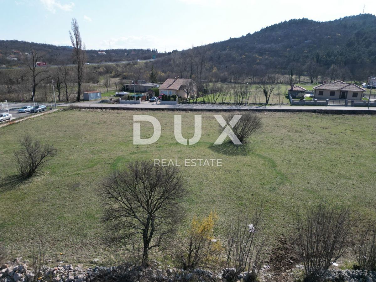 KUKULJANOVO, GROBNIK, SOBOLI - terreno edificabile di 5083 m2 per un edificio commerciale-residenziale 